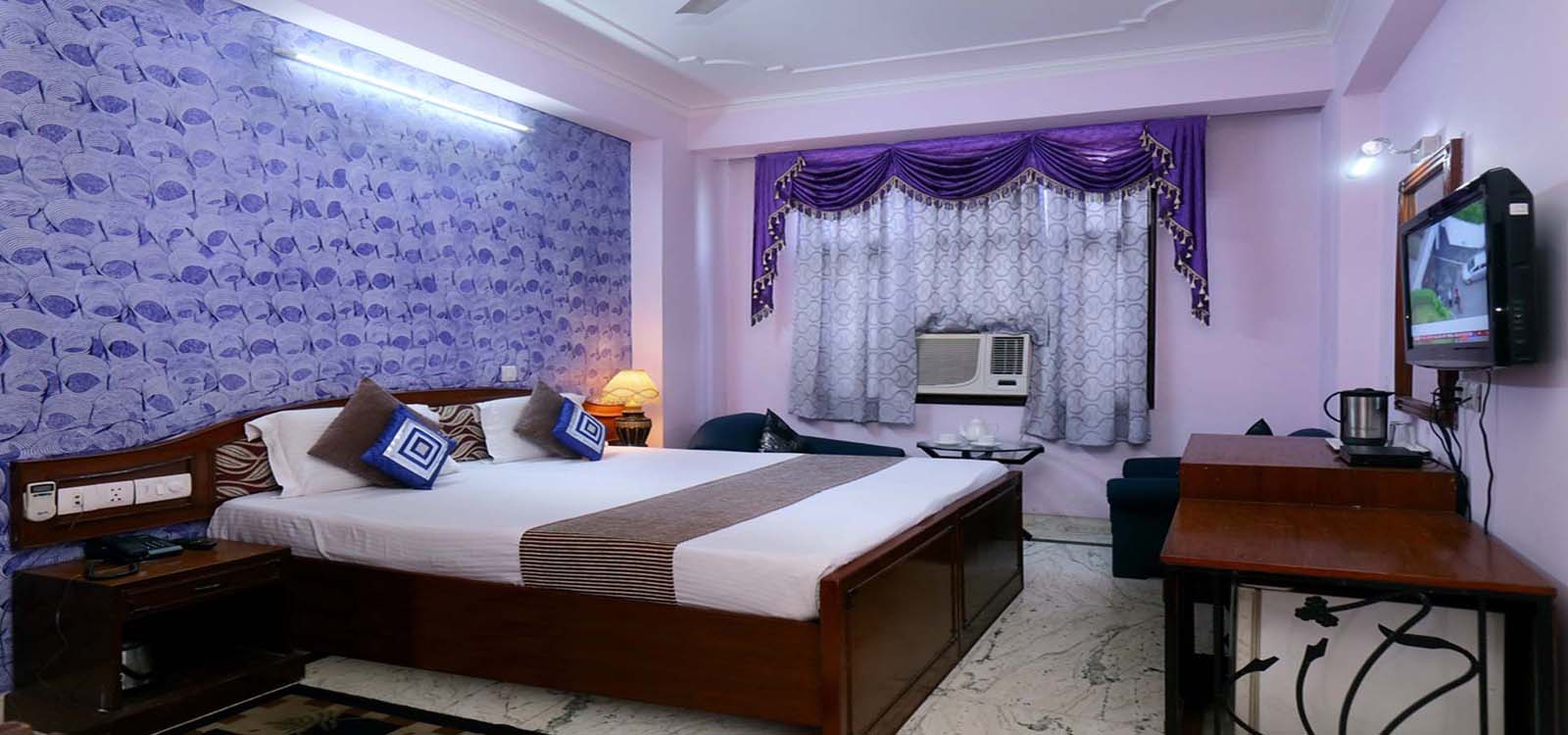 budget-hotel-in-karol-bagh